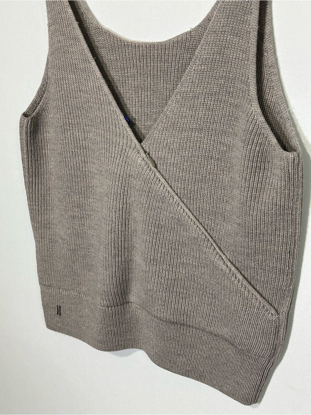Kit and Ace Merino Wool Wrap Front Knit Tank Top Taupe S - Picture 3 of 13